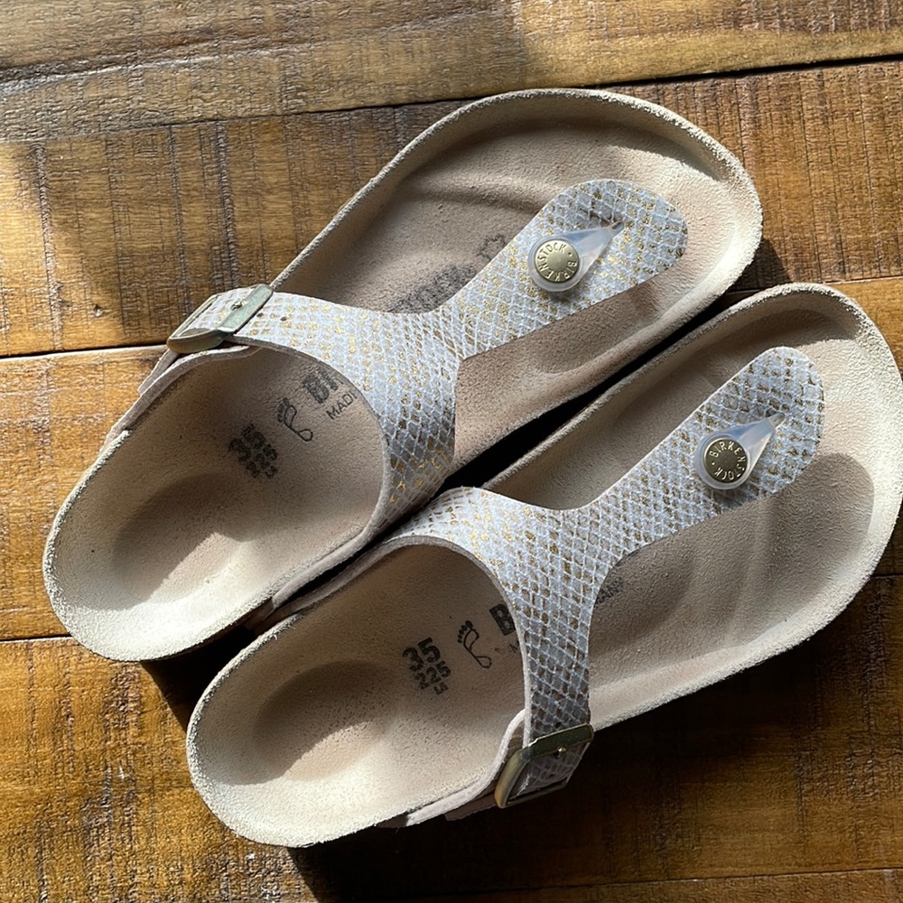 Birkenstock Gizeh size 35